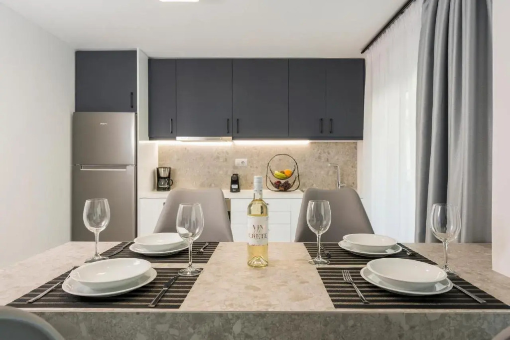 Quarters Luxury Apartments