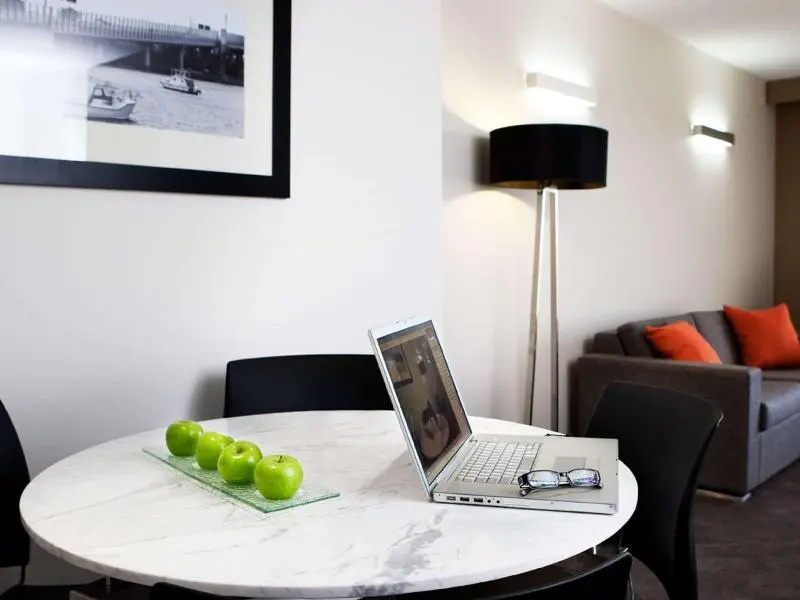 Novotel Sydney International Airport Hotel - Chambres