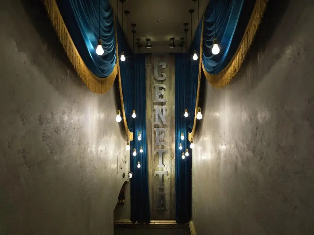 The Royal Toby Hotel - Général