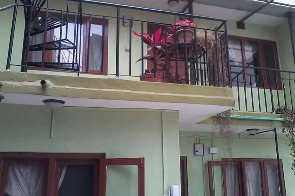 Hotel Sisters Home