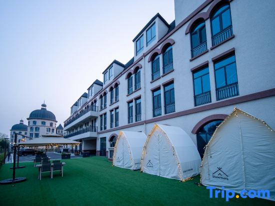 Litchi Hotel