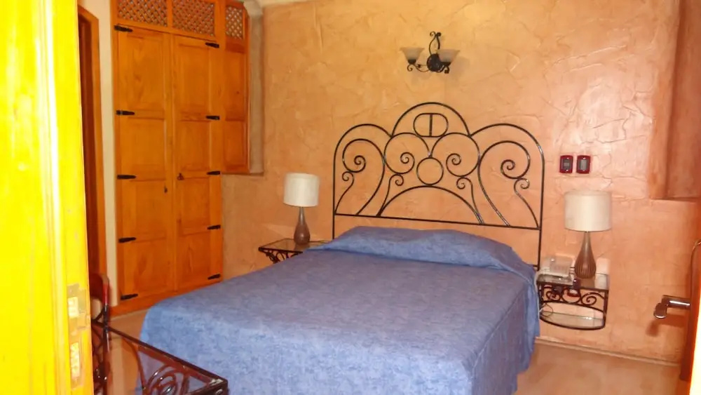 Hotel Villa De Cortez - Chambres