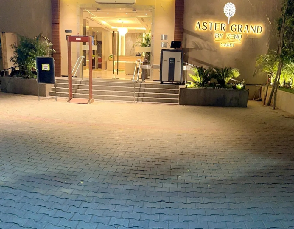 Aster Grand By Zenq Saket