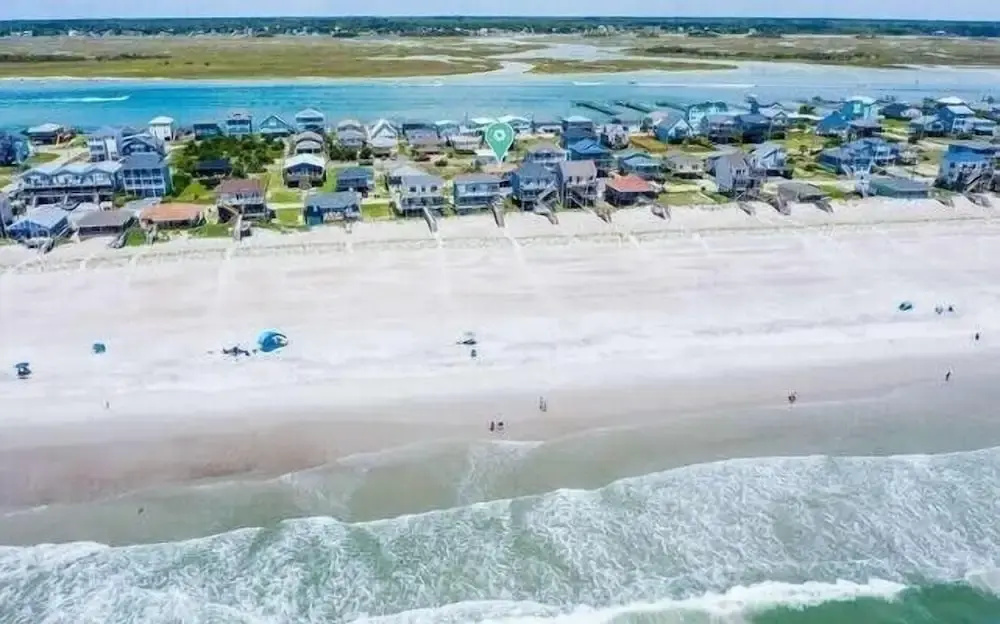 Mountains to Sea by Topsail Realty