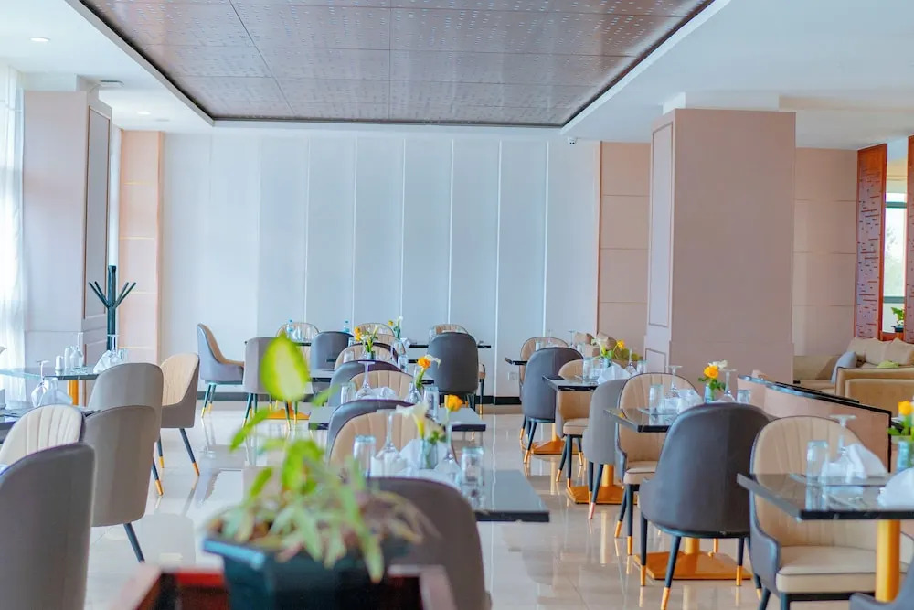 Отель M Hotel — фото 5