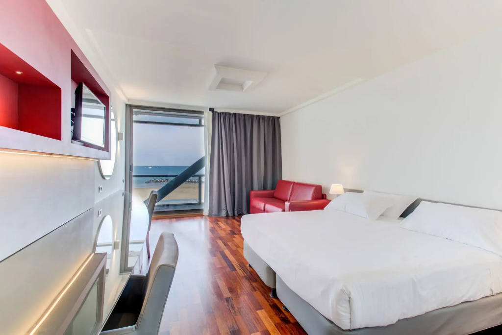 Hotel photo 36