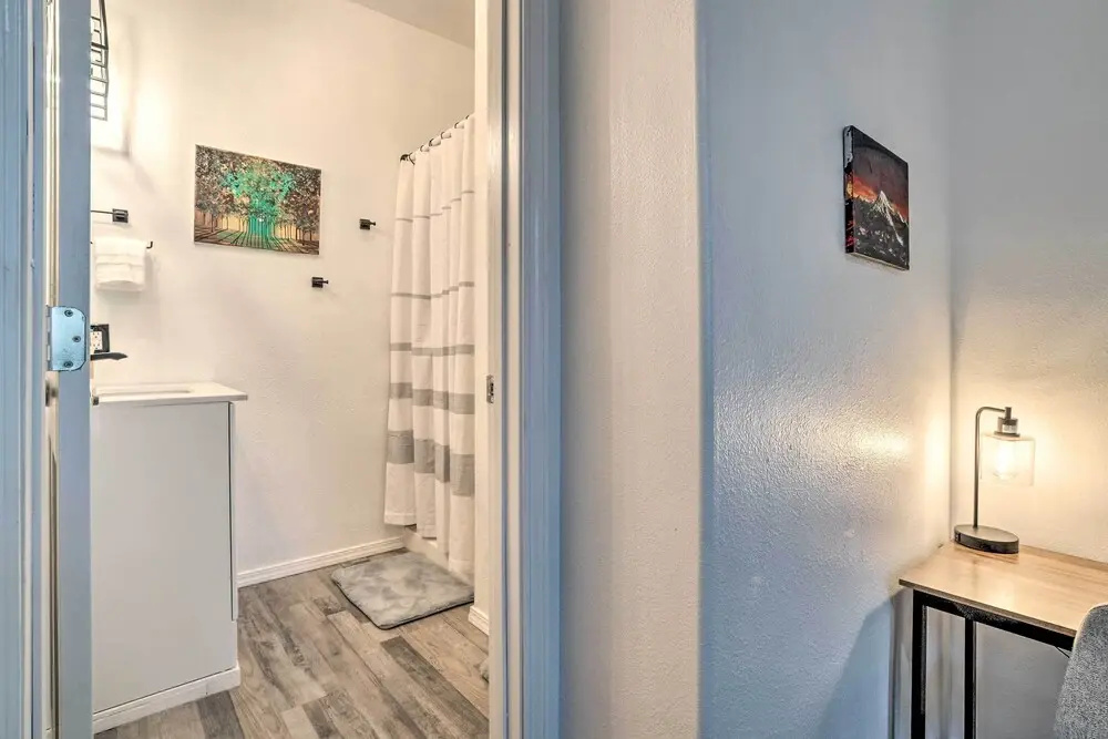 Stylish Klamath Falls Unit < 1/2 Mi to Oit! - фото 8