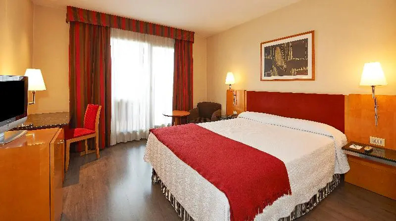 NH Ciutat de Reus - Chambres