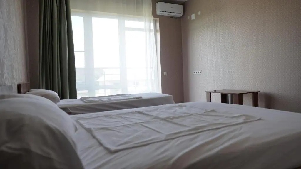 Economy room