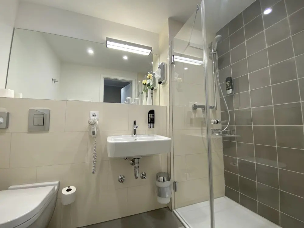 Одноместный номер Standard односпальная кровать в Signature East Hotel Falk