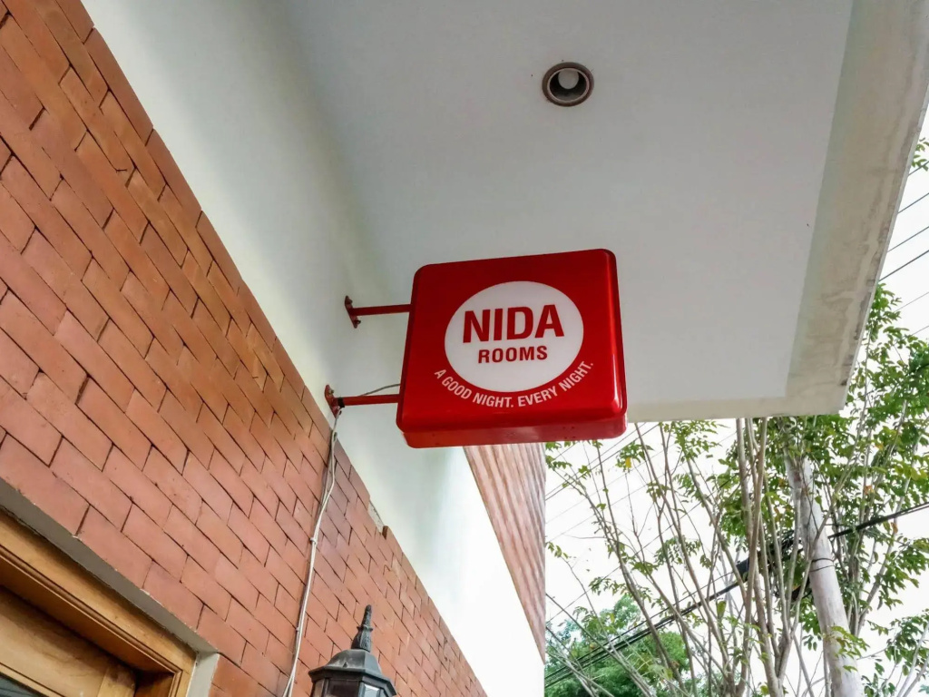 NIDA Rooms Jembatan Merah Depok
