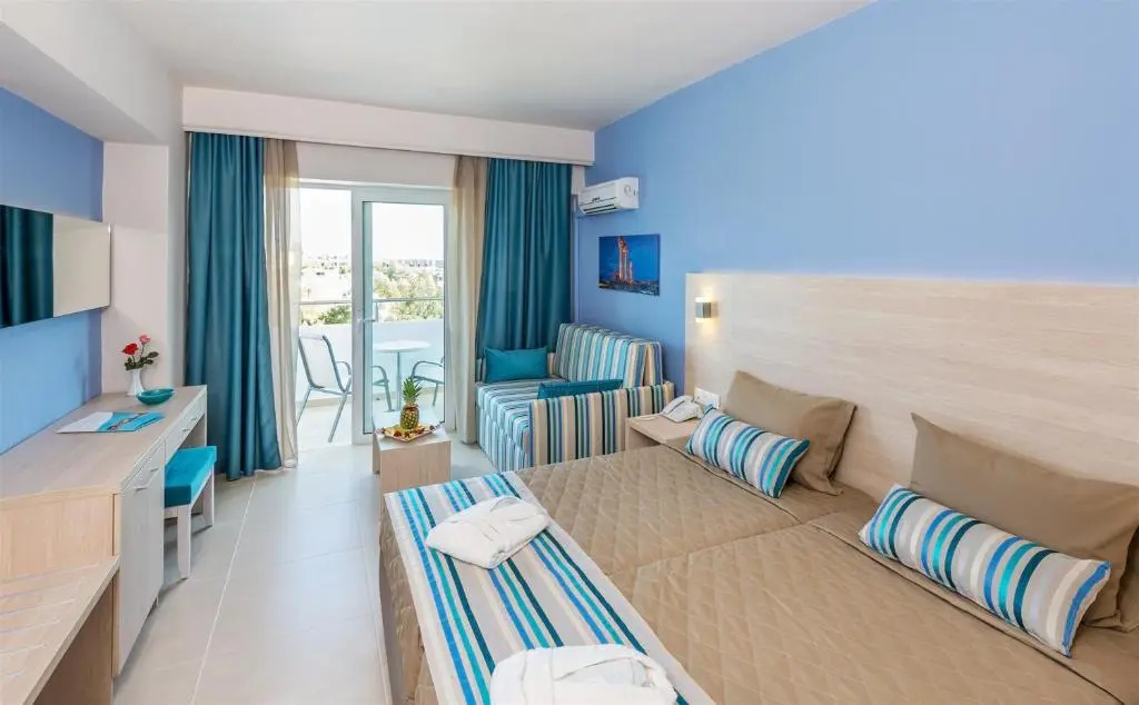 Superior Double room (twin beds)