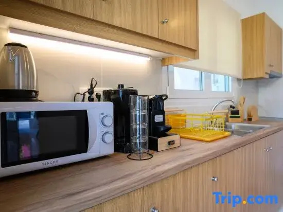 Seclusion, Privacy and 2 bedroom Luxury in Glyfada