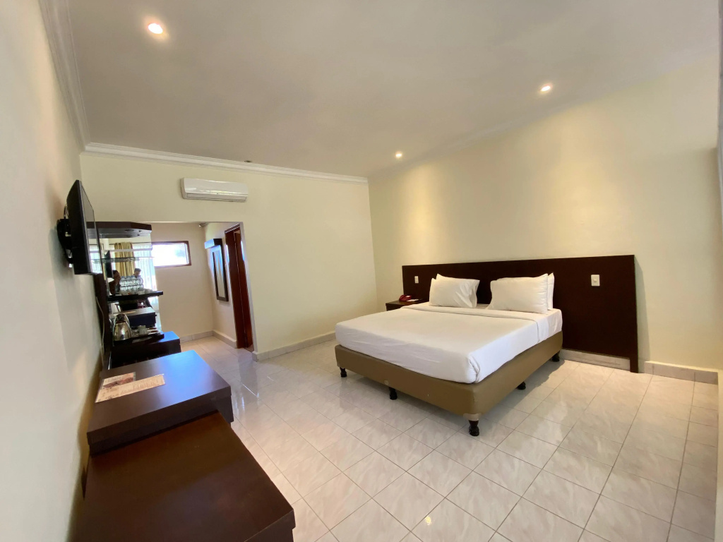 Standard Family room