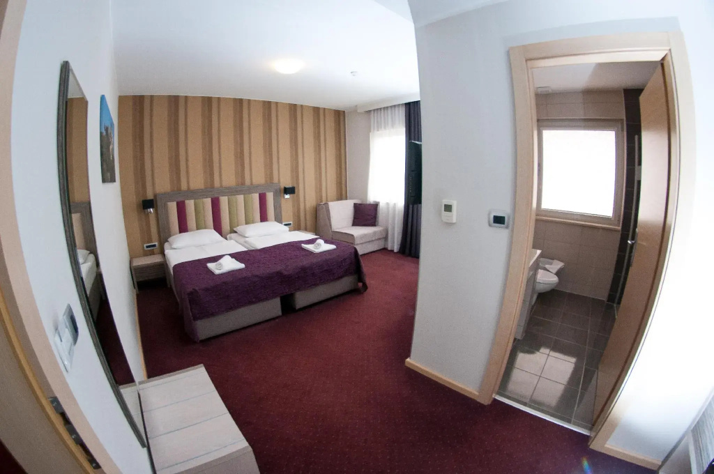 Superior Double room (full double bed)
