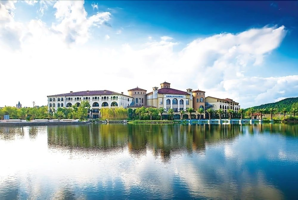 Wyndham Grand Plaza Royale Resort Nanjing