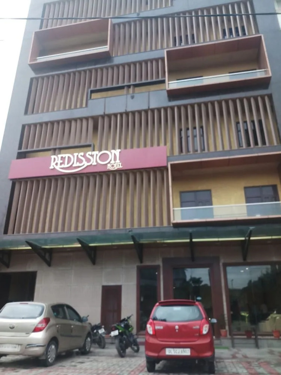 OYO Townhouse 782 Hotel kalinga Sector 66