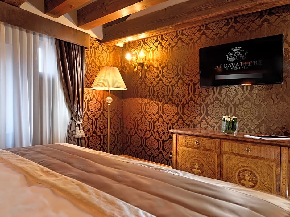 Classic room (full double bed) (queen size bed)