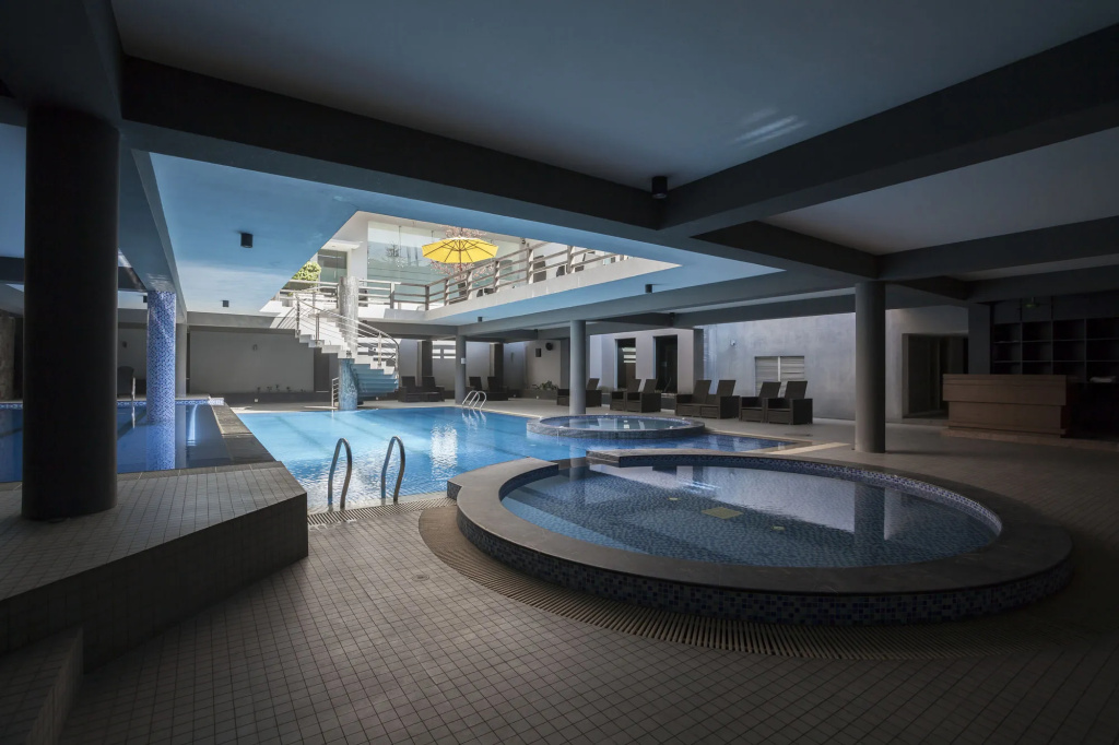 Long Beach Hotel - Général