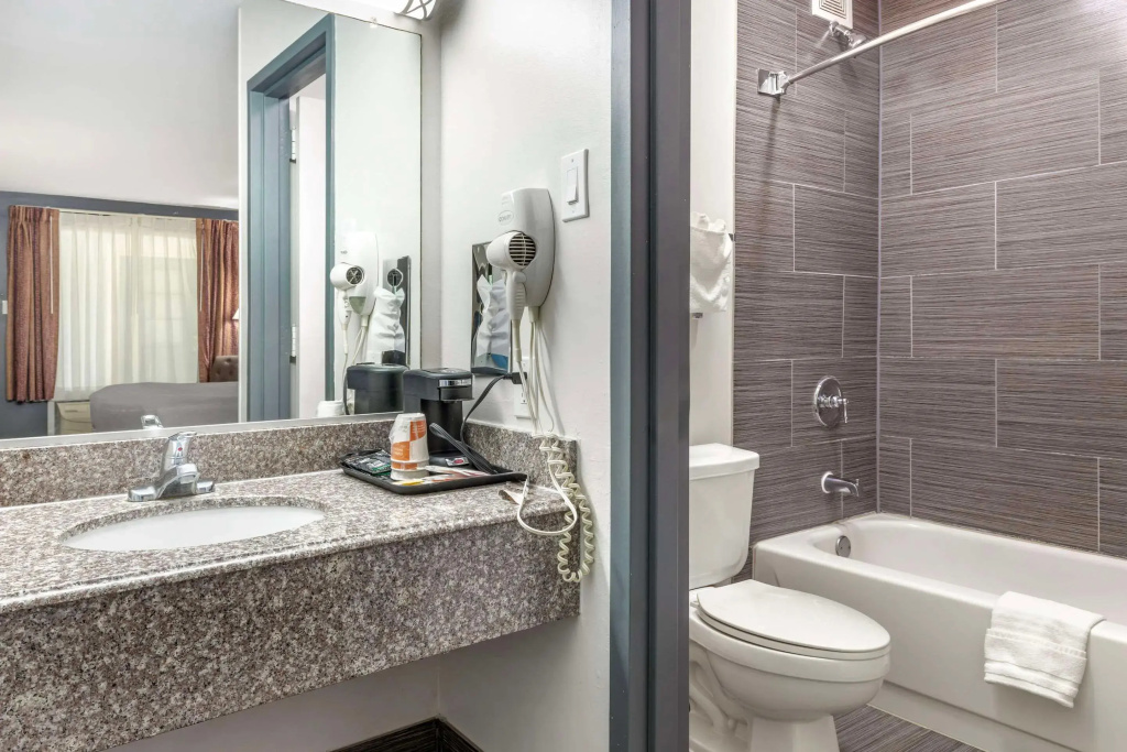 Hotel photo 42