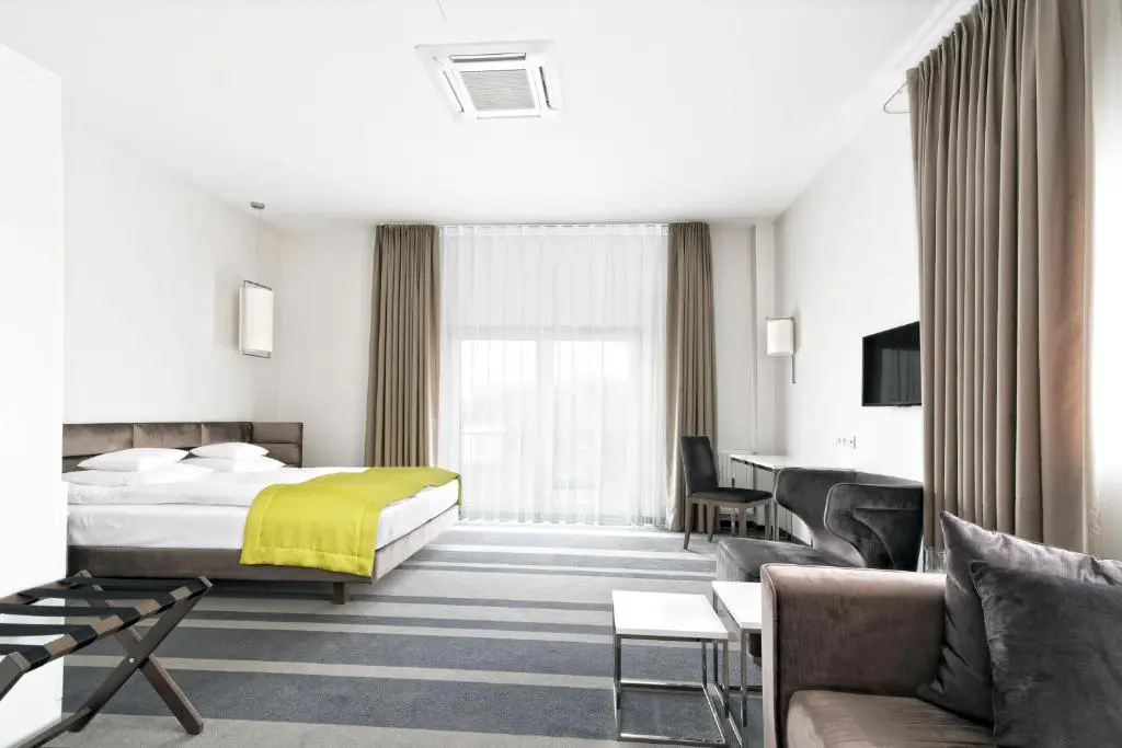 Standard Double Family room full double bed
