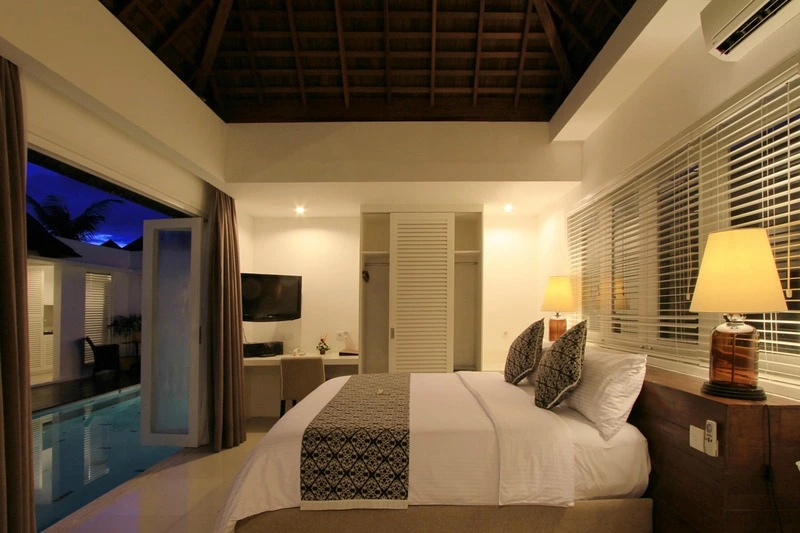The Kanjeng Suites Villas Seminyak - Chambres