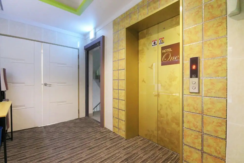 Hotel photo 12