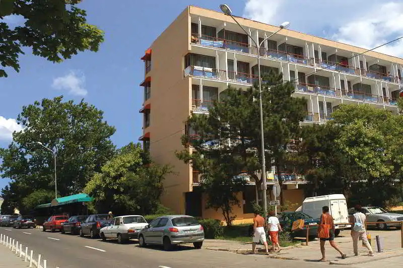 Hotel photo 1