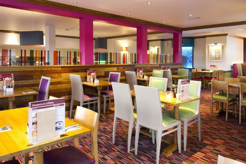 Food & Beverage