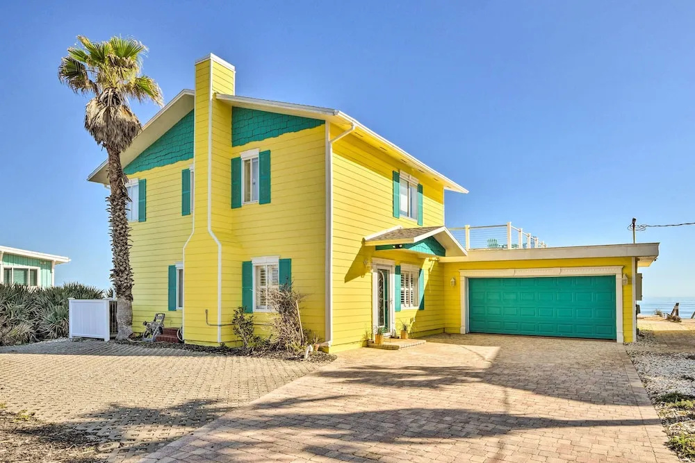 Flagler Beach Oceanfront Haven w/ Hot Tub!