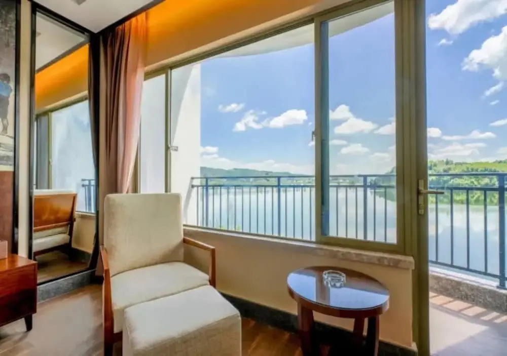 Balcony & Terrace