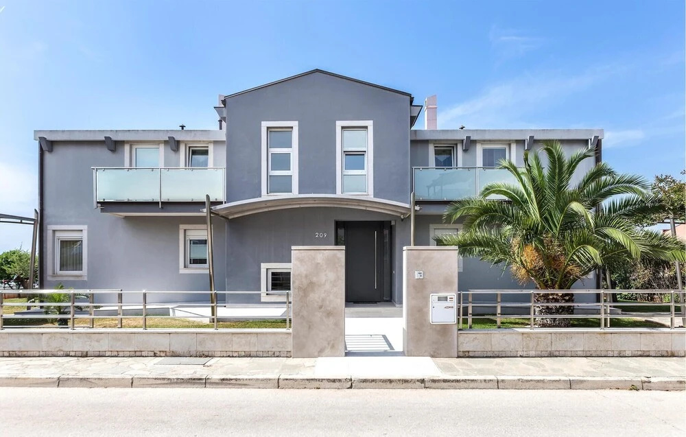 Awesome Apartment in Banjole With Outdoor Swimming Pool, Wifi and 2 Bedrooms