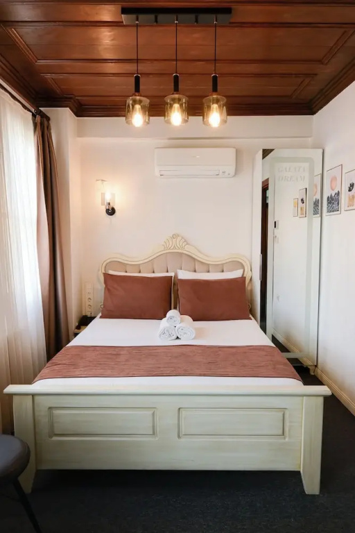 Двухместный номер Standard (двуспальная кровать) в Galata Dream Hotel