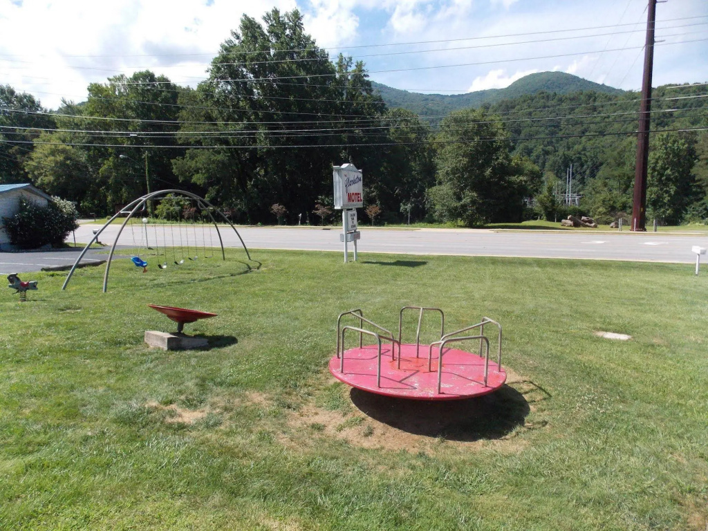 Clarketon Motel