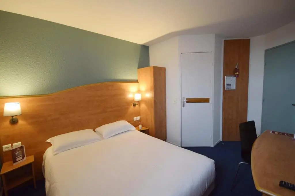 Brit Hotel Caen Herouville - Chambres