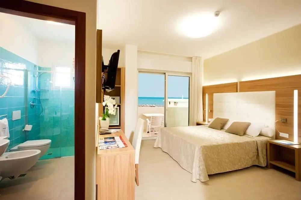 Hotel photo 7