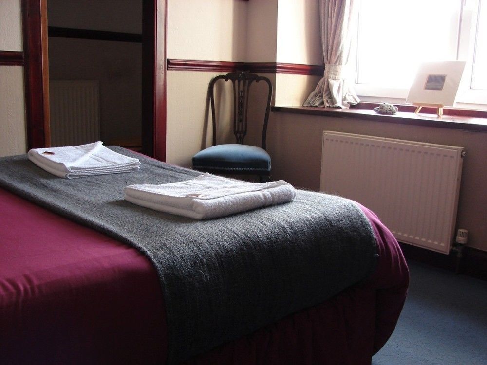 Argyll Hotel by null