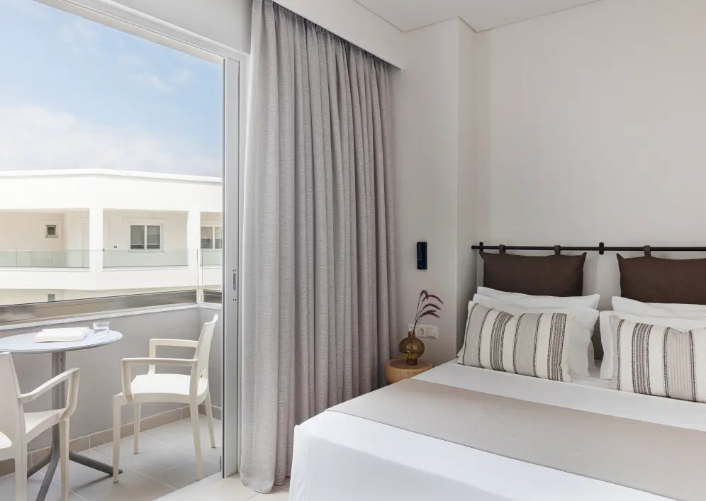 Standard Single room with garden view