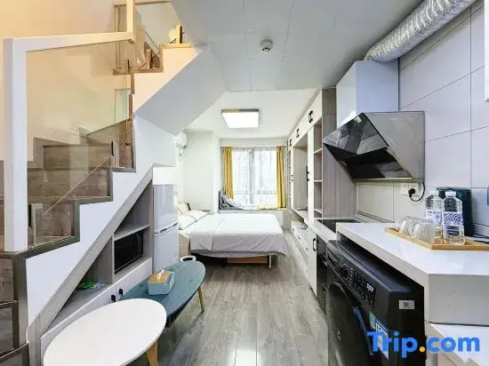Standard Double Duplex room (full double bed)