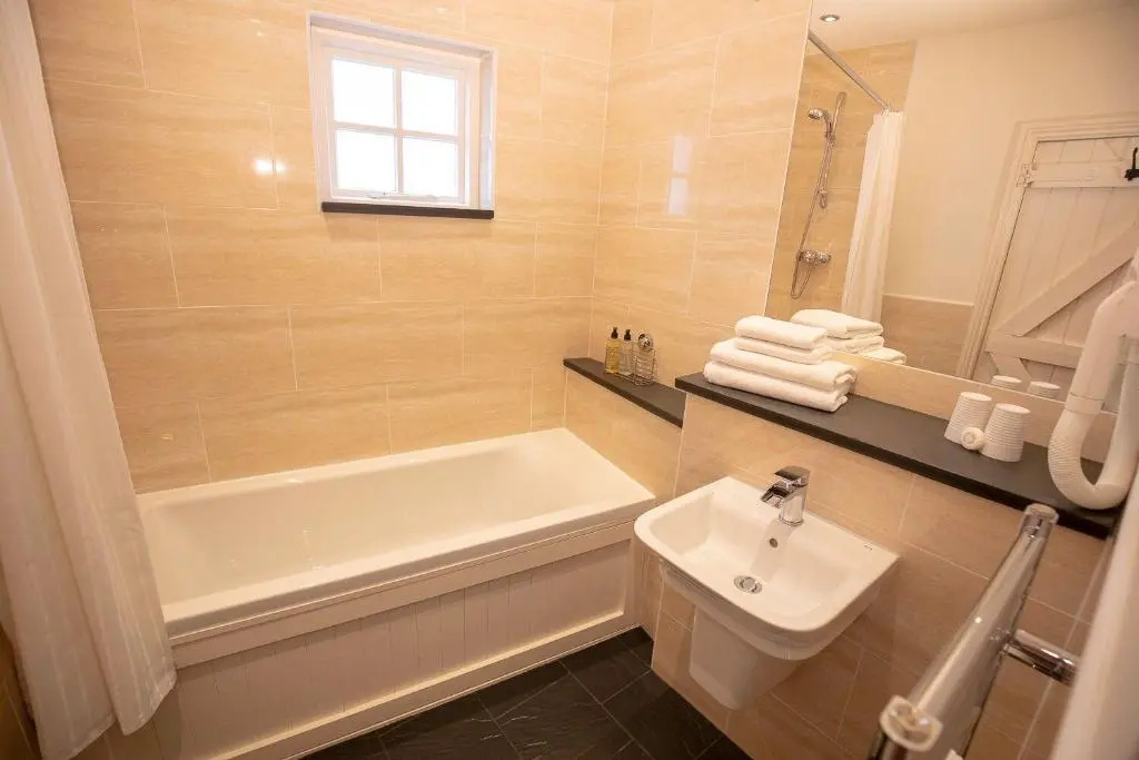 The Bear Hotel, Crickhowell - Chambres
