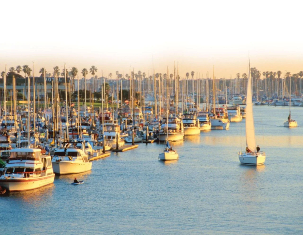 Beach & Waterfront