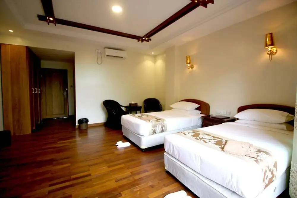 Famous Hotel Bagan - Chambres