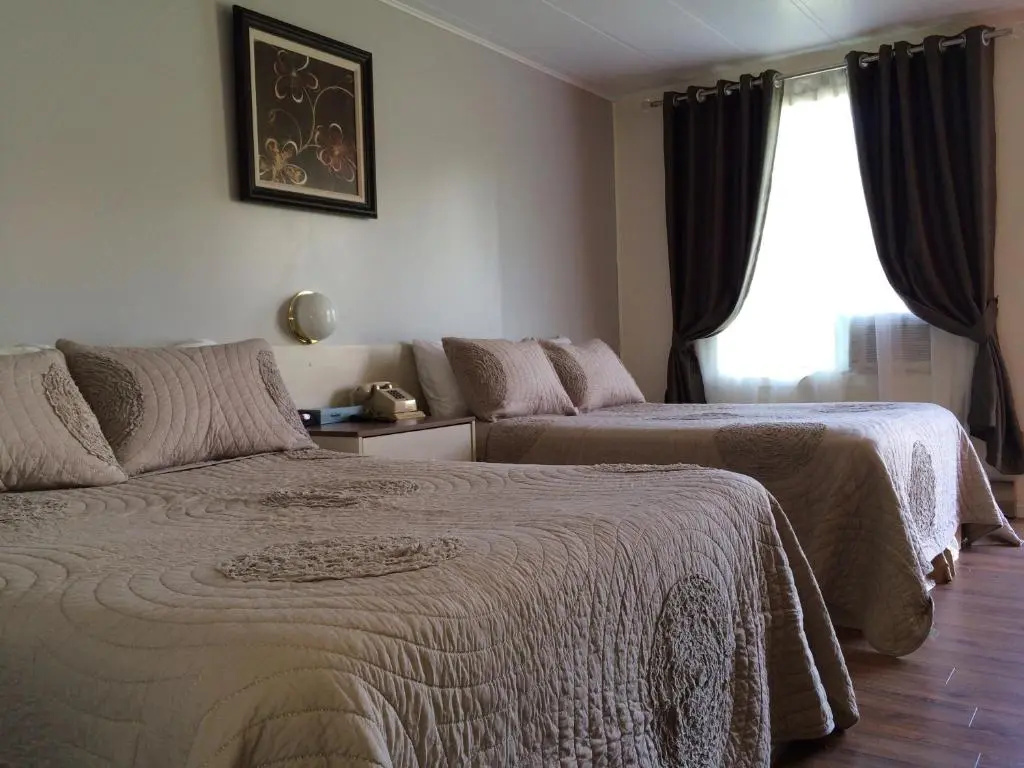 Standard Family room