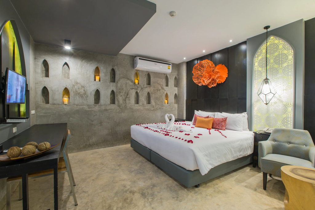 Patong Signature Boutique Hotel — фото