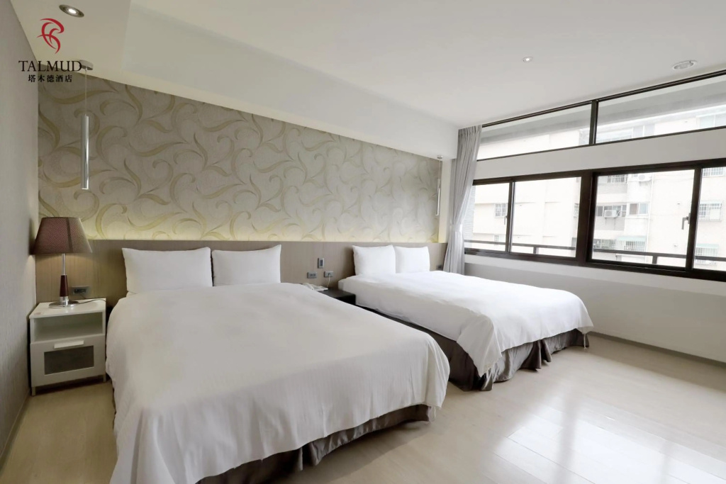 Отель Talmud Hotel Taichung в Тайчжун