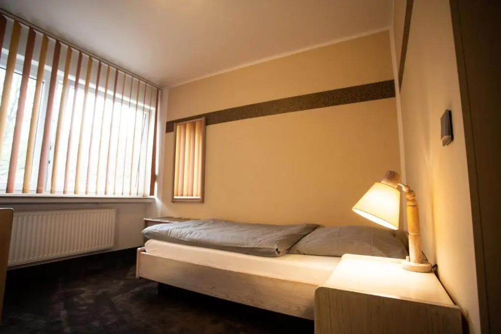 Hotel Am Sportpark - Chambres