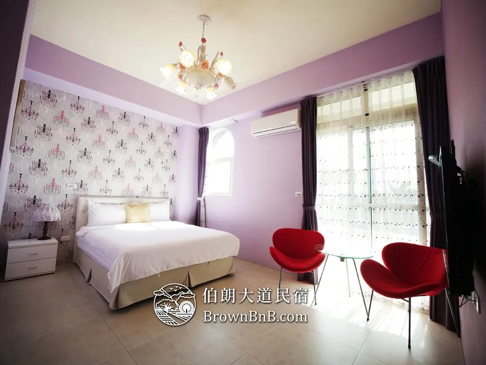 Standard Double room with balcony (full double bed)