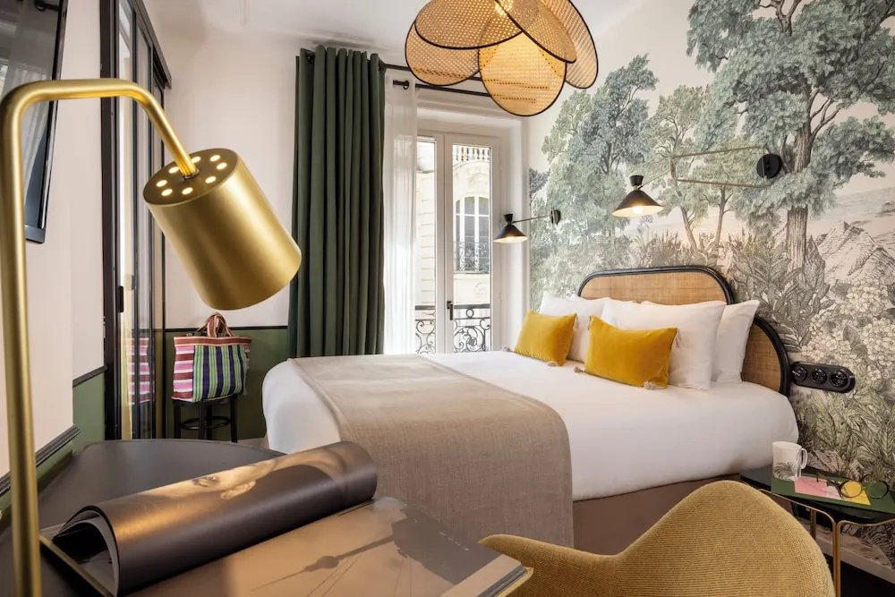 Superior Double room (full double bed)