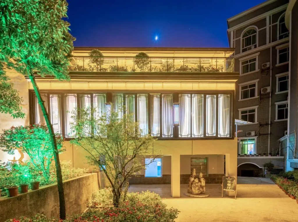 Rezen Laizhu Hotel (Lianhua)