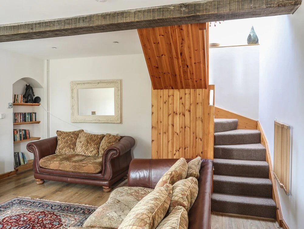 Long Cottage — 3